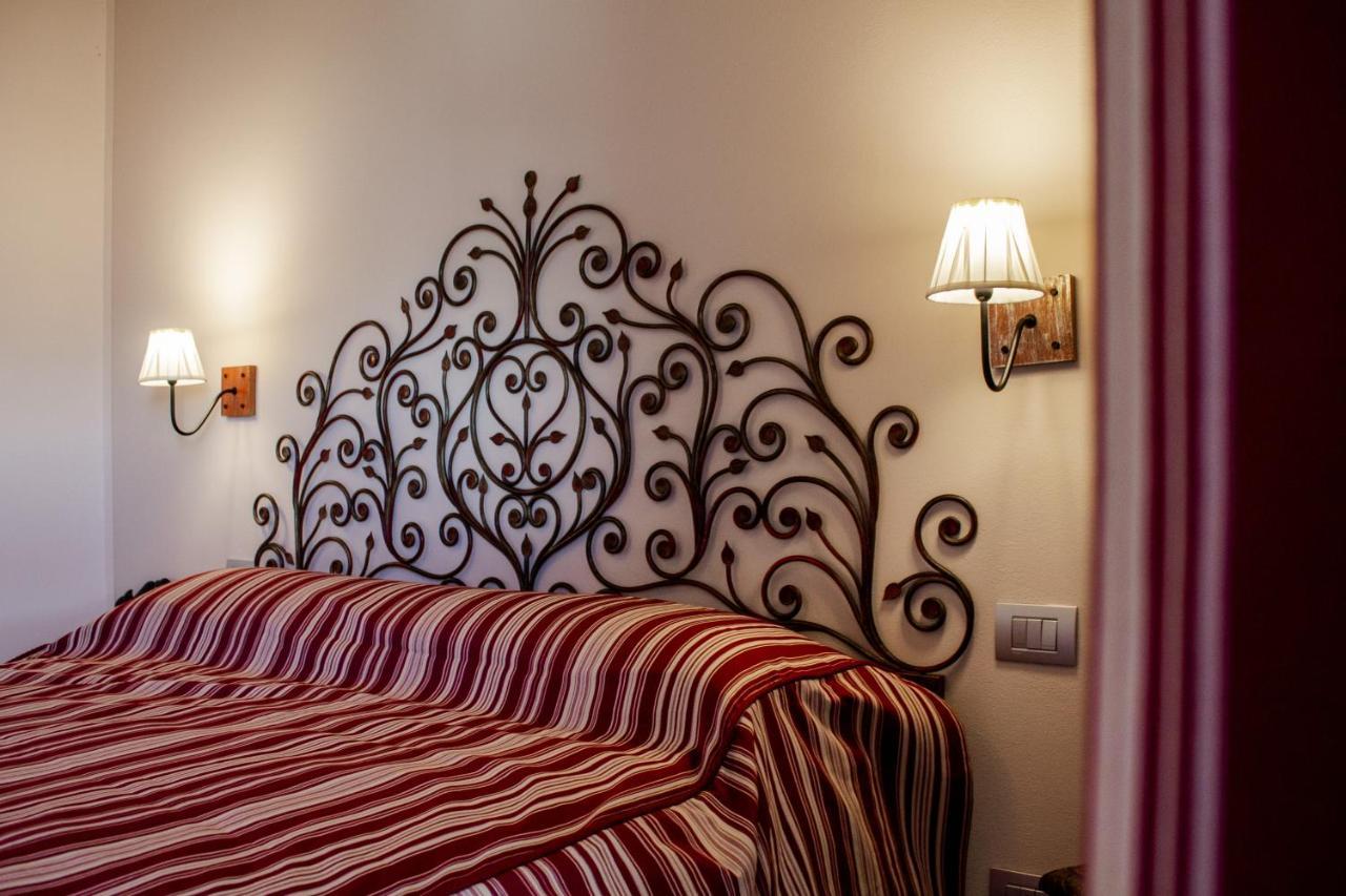Casa Taro Bed and Breakfast Marsaglia  Exteriör bild